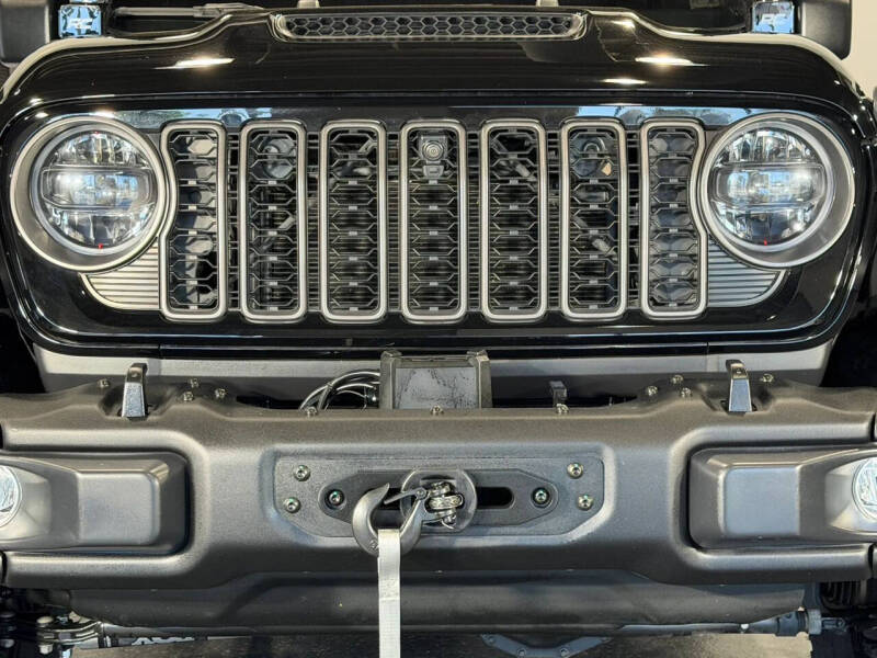2024 Jeep Gladiator