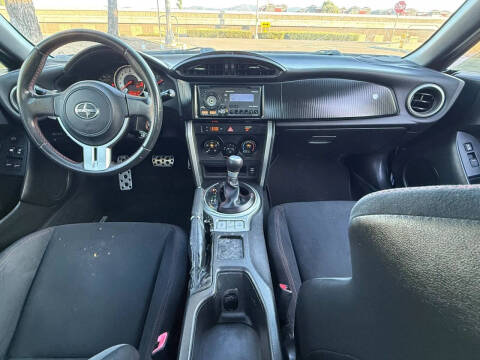 2013 Scion FR-S