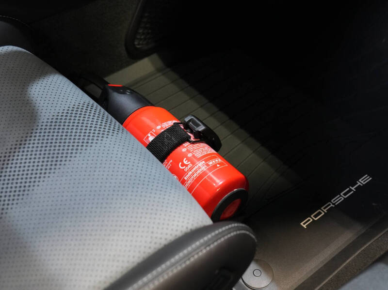 2023 Porsche 718 Cayman GT4 RS