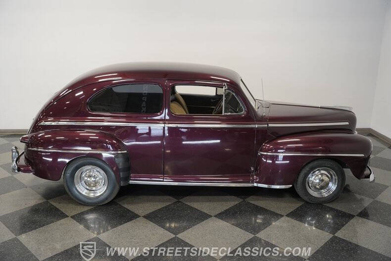1947 Ford Deluxe