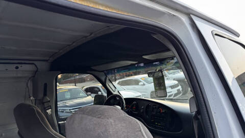 2006 Ford E-Series