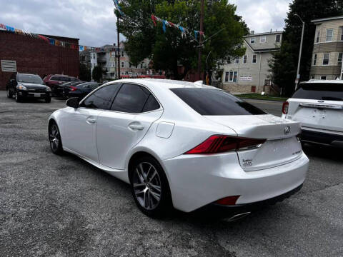 2019 Lexus IS 300