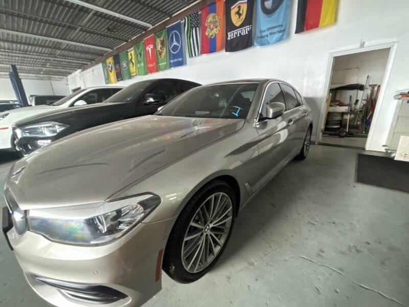 2017 BMW 5 Series 530i