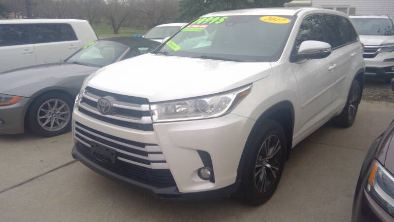 2017 Toyota Highlander LE Plus