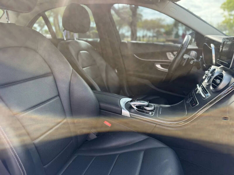 2016 Mercedes-Benz C-Class