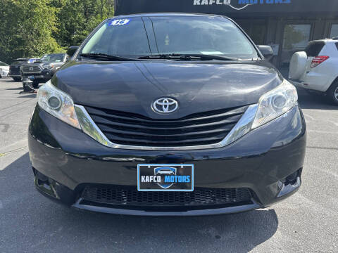 2016 Toyota Sienna LE 8-Passenger