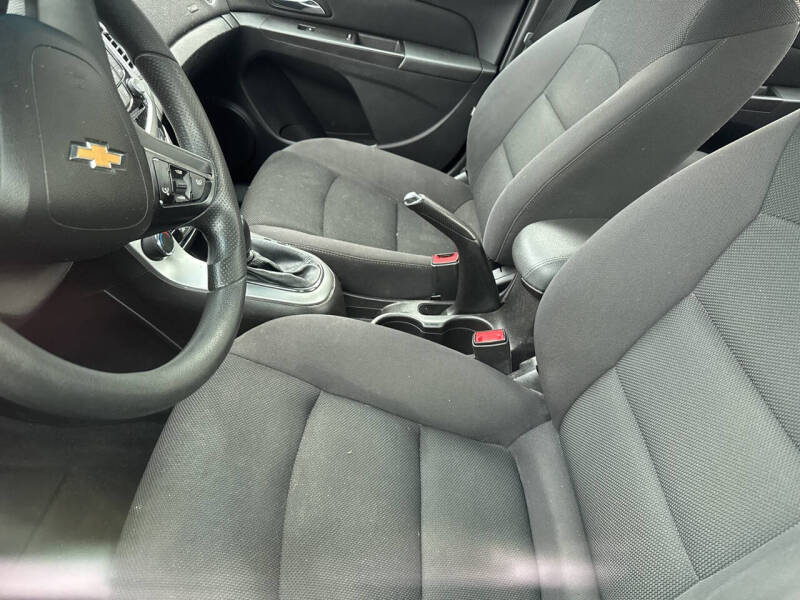 2015 Chevrolet Cruze 1LT Manual
