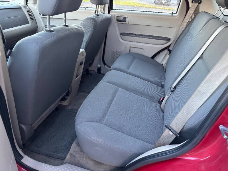 2009 Ford Escape XLS