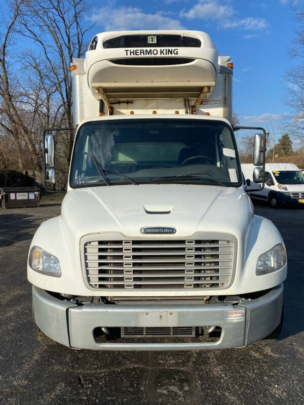 2012 Freightliner M2 106