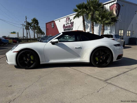 2020 Porsche 911 Carrera