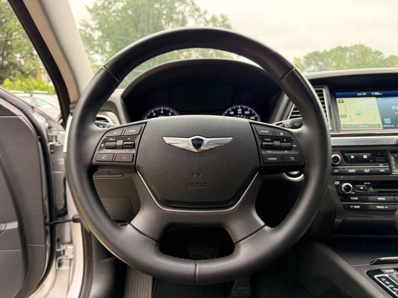 2015 Hyundai Genesis