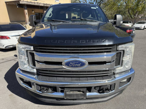 2017 Ford F-250 Super Duty XLT