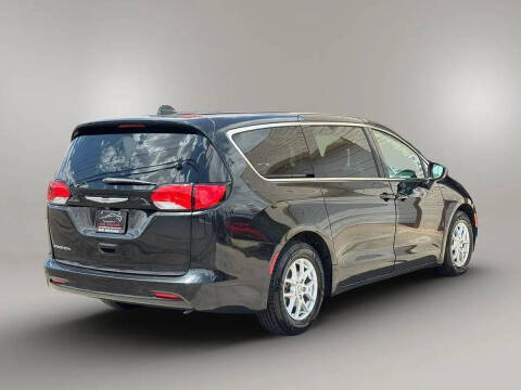2018 Chrysler Pacifica Touring