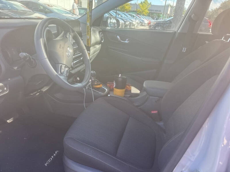 2023 Hyundai Kona SEL