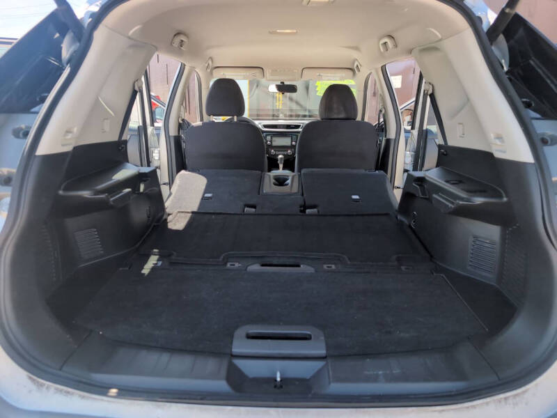2015 Nissan Rogue SV