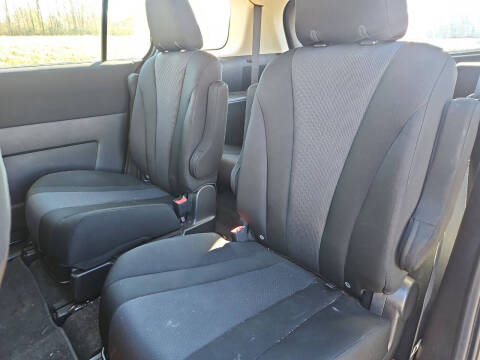 2013 Mazda MAZDA5 Touring