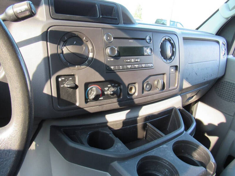 2012 Ford E-Series E-150