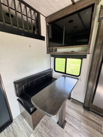 2021 Dutchmen Voltage