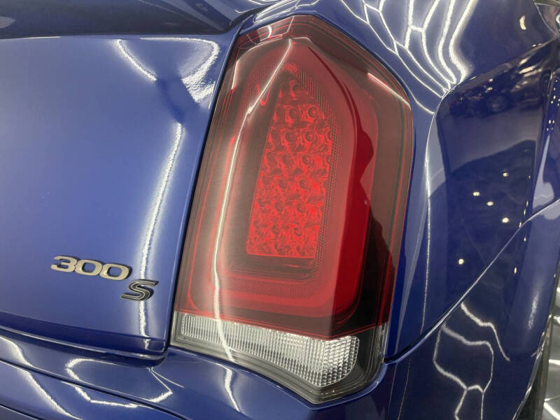 2020 Chrysler 300 S