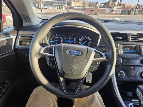 2015 Ford Fusion SE