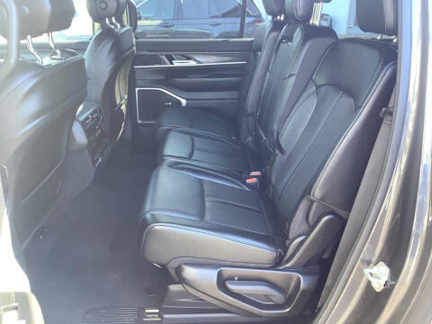 2024 Jeep Wagoneer L