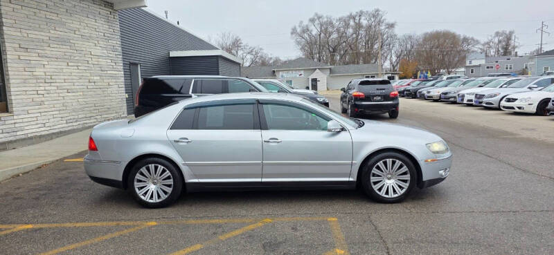 2005 Volkswagen Phaeton V8