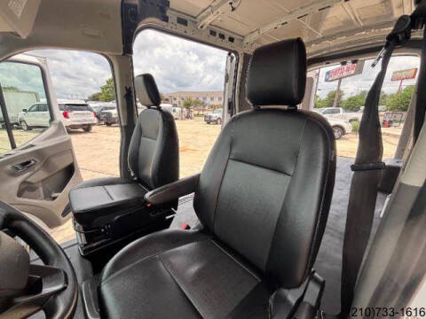 2023 Ford Transit