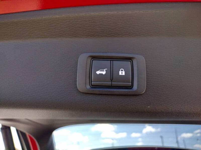 2025 Mitsubishi Outlander PHEV SE