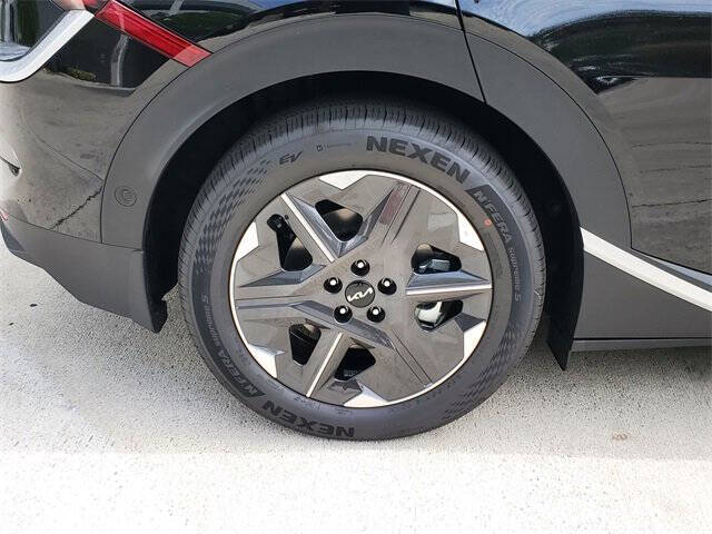 2025 Kia EV6 Light Long Range