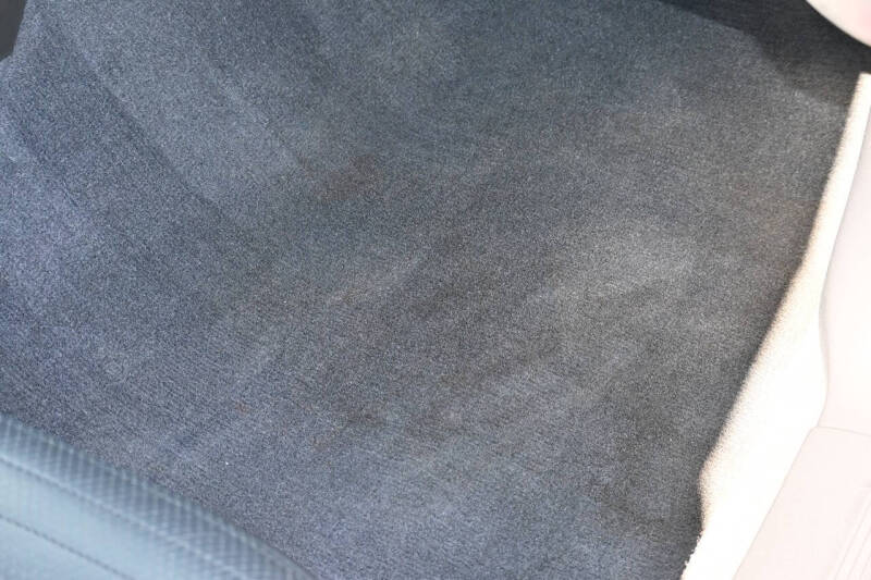 2004 Ford Mustang Mach 1 Premium