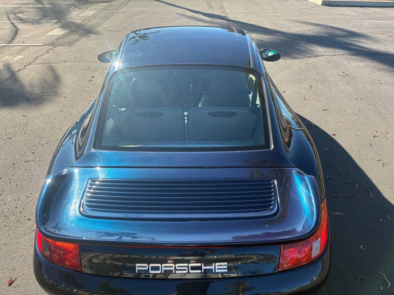 1999 Porsche 911 Carrera