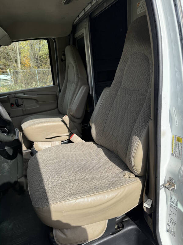 2009 GMC Savana 3500