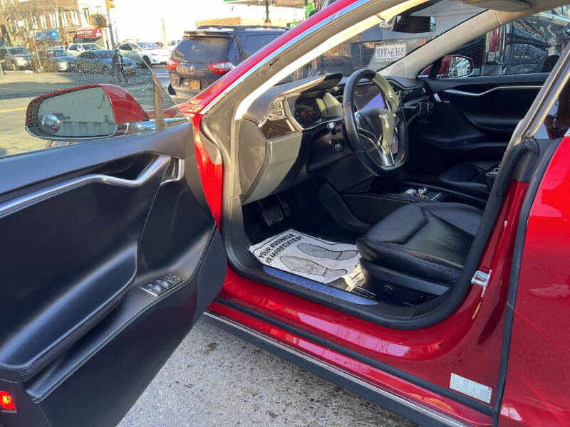 2016 Tesla Model S 85D