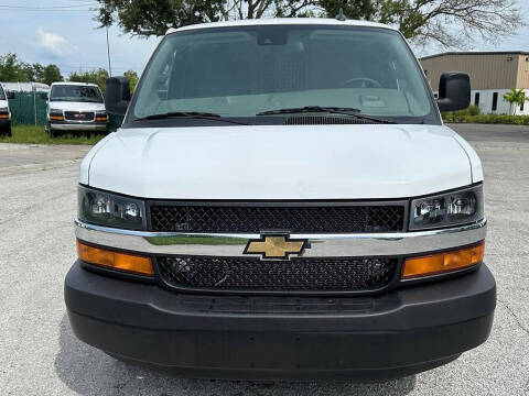 2024 Chevrolet Express 2500
