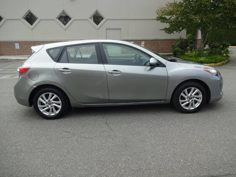 2013 Mazda MAZDA3 i Touring