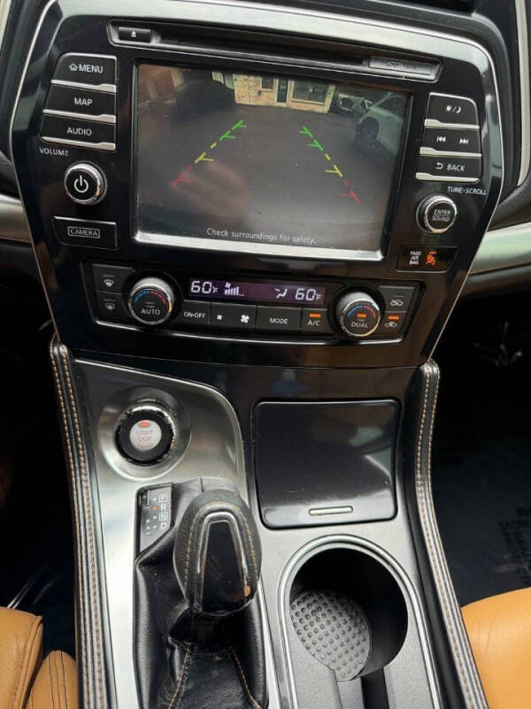 2016 Nissan Maxima 3.5 SR