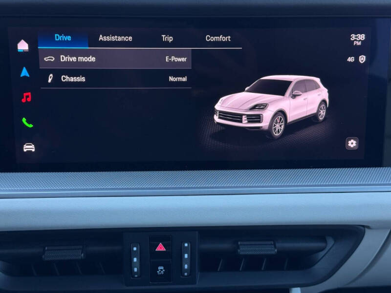 2024 Porsche Cayenne E-Hybrid