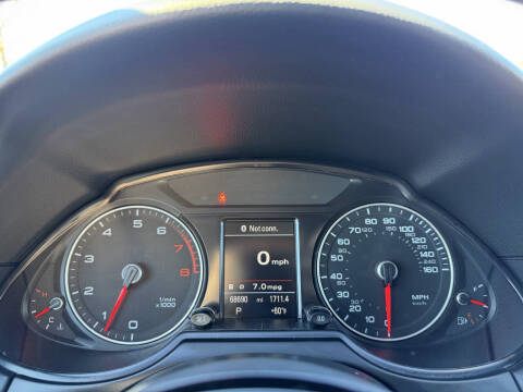 2015 Audi Q5 2.0T quattro Premium Plus