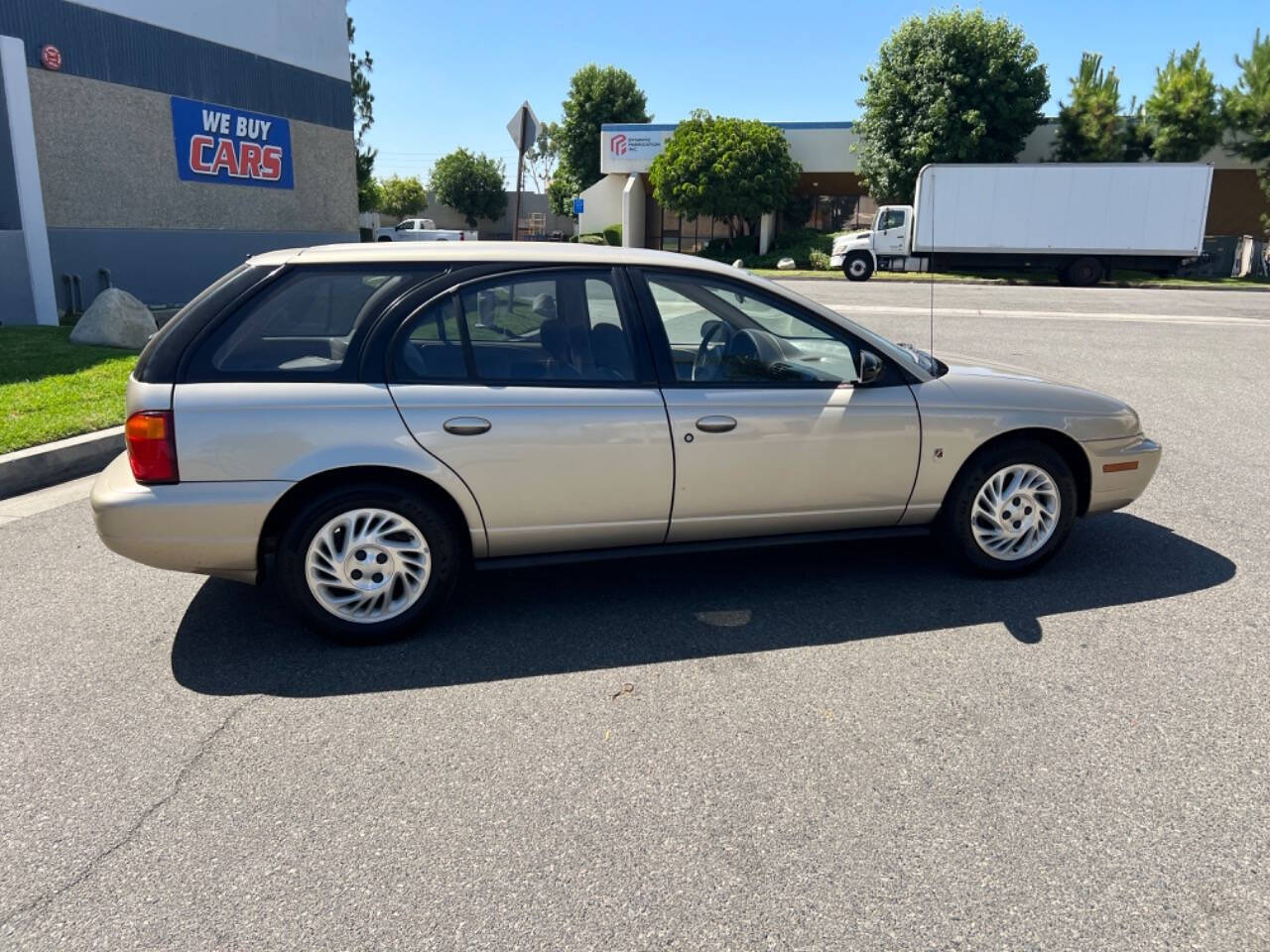 1998 Saturn S-Series for sale at ZRV AUTO INC in Brea, CA