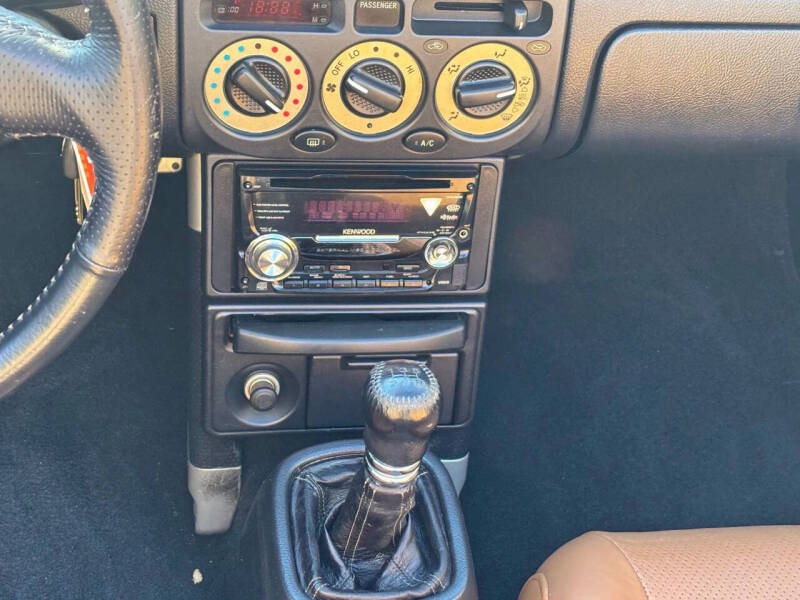 2002 Toyota MR2 Spyder