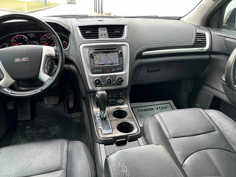 2017 GMC Acadia SLT-1