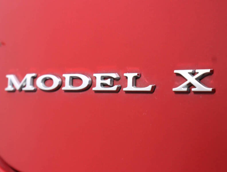 2018 Tesla Model X 75D