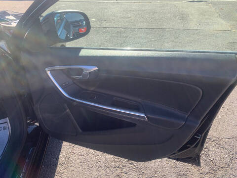 2017 Volvo V60 T5 Premier