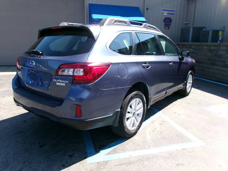 2017 Subaru Outback 2.5i