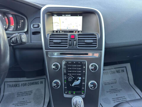 2016 Volvo XC60 T5 Drive-E Premier