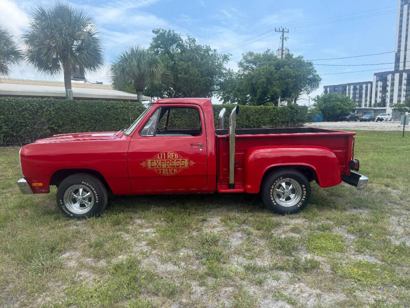 1982 Dodge Little express