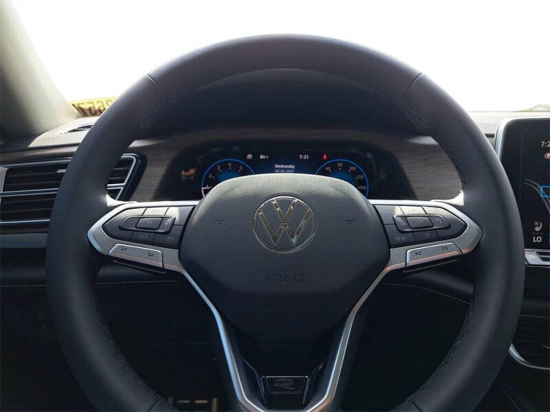 2025 Volkswagen Atlas SEL Premium R-Line 4Motion
