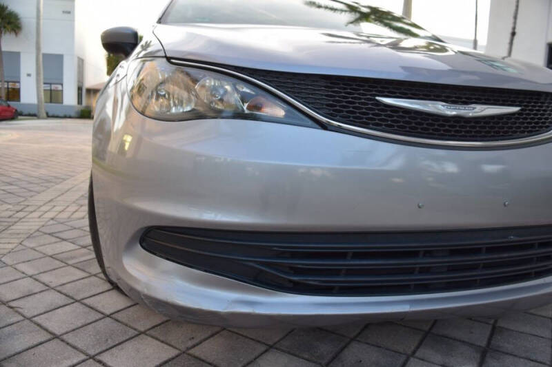 2017 Chrysler Pacifica Touring