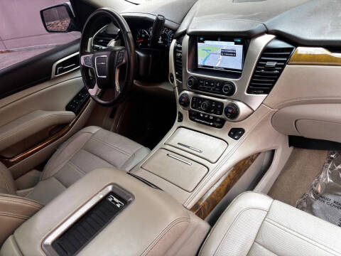 2017 GMC Yukon Denali