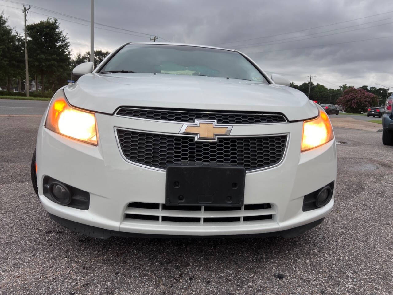 2014 Chevrolet Cruze for sale at CAR FARMER & SALES in Chesapeake, VA